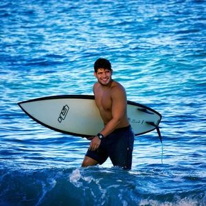 Meet your Posher, Justin